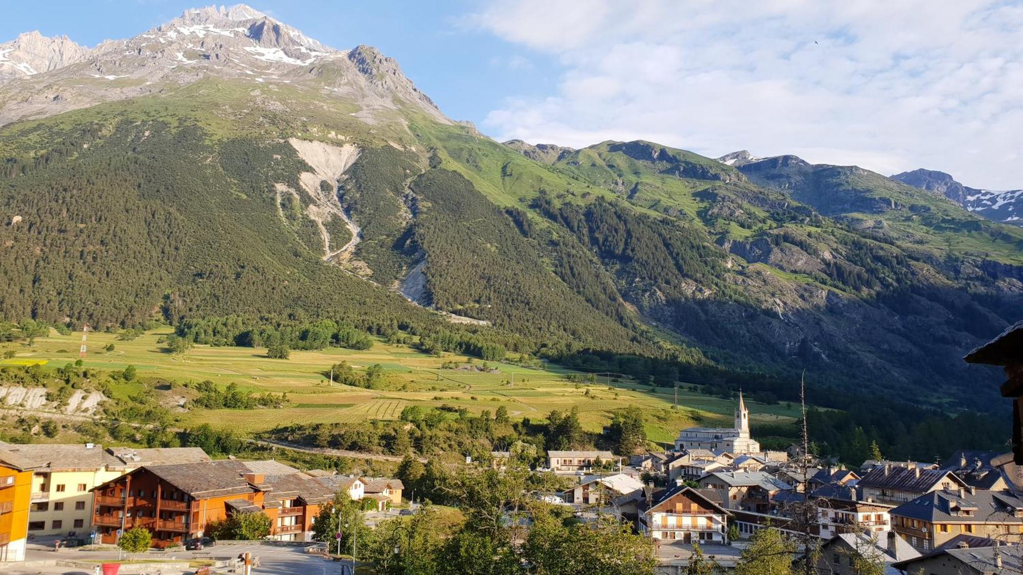 Aux Portes Du Parc National De La Vanoise Appartement Termignon Val Cenis Avec Wifi Eksteriør bilde